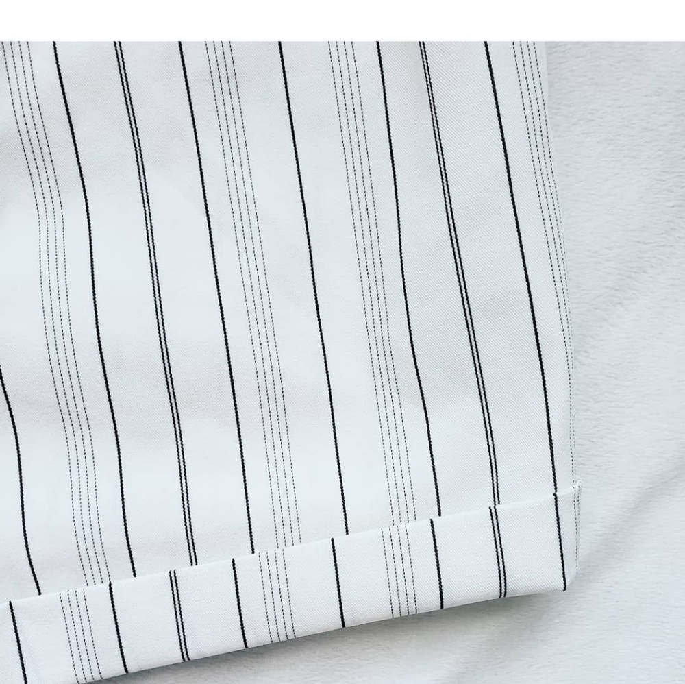 Shorts - Picture 2 of 4